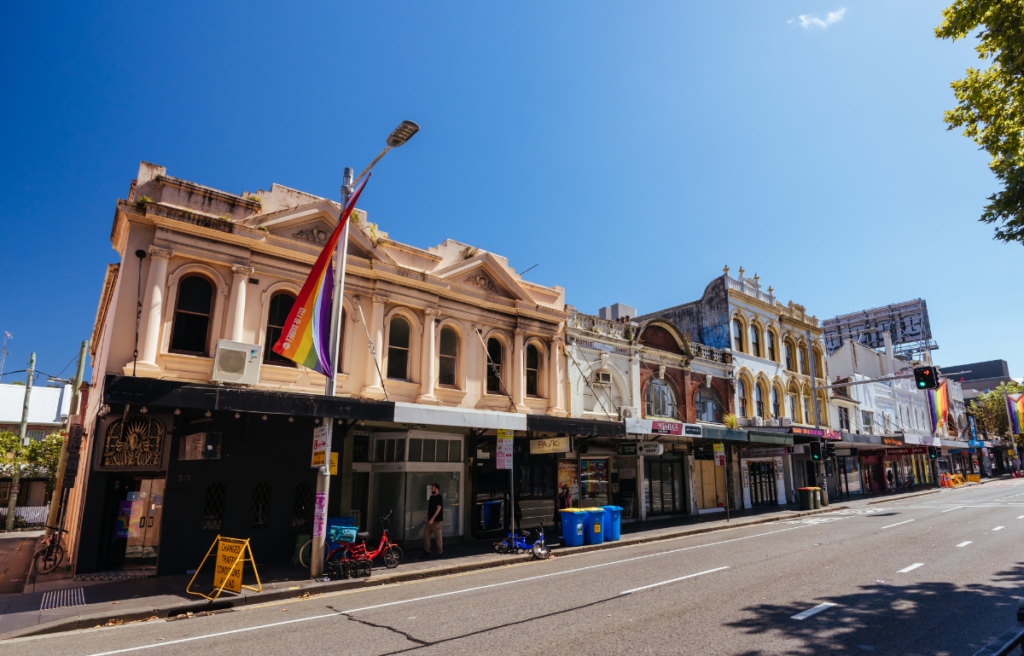 Oxford St Darlinghurst Sydney in Australia: By Ali Reza.