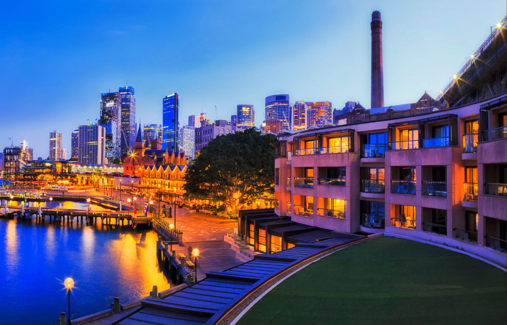 Evening view of the Park Hyatt Hotel on the right side in Sydney, Australia: By Ali Reza.